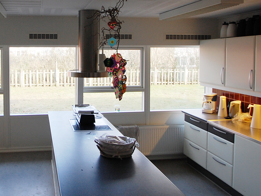 MicroVent ventilationssystem i køkkenet i Hjallerup Børnehave