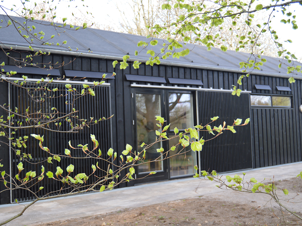 Børnehaven Himmelblås udendørs facade med MicroVent ventilationssystem